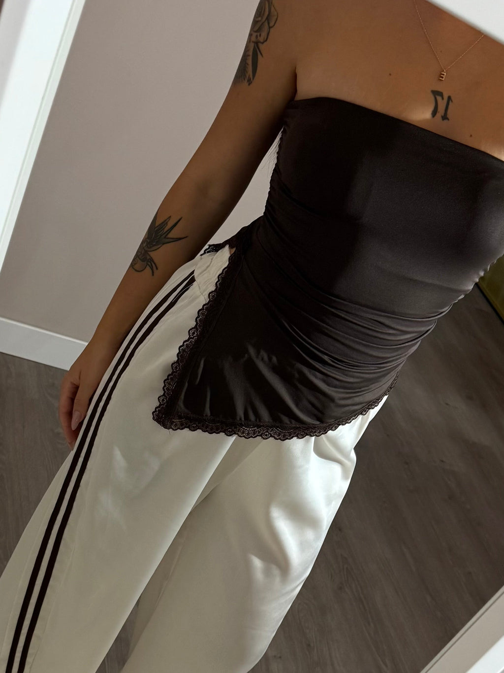 Top Jolie