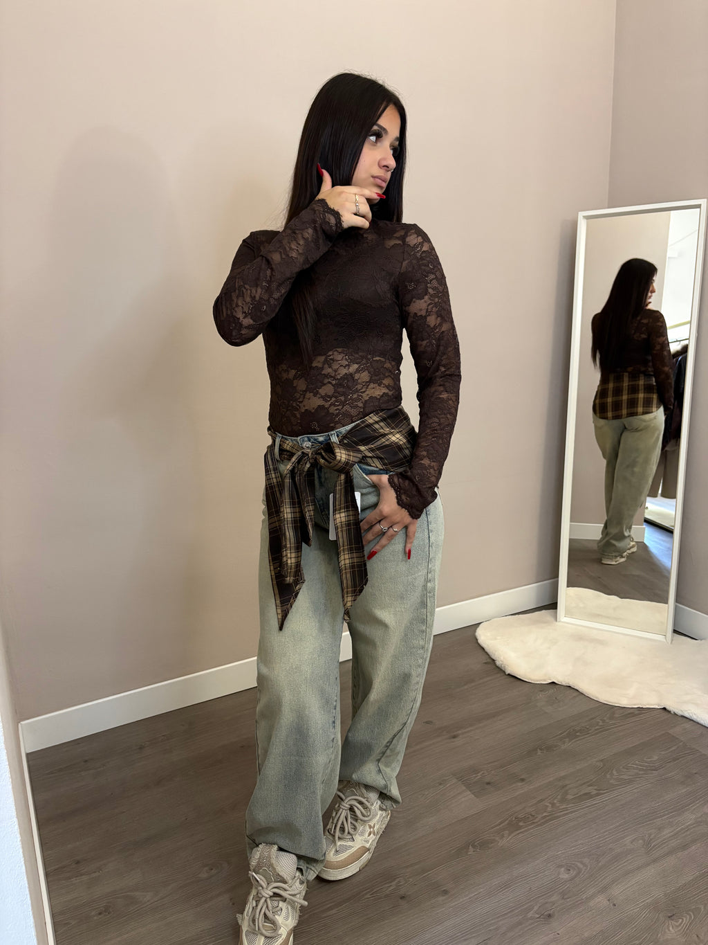 Amber Look