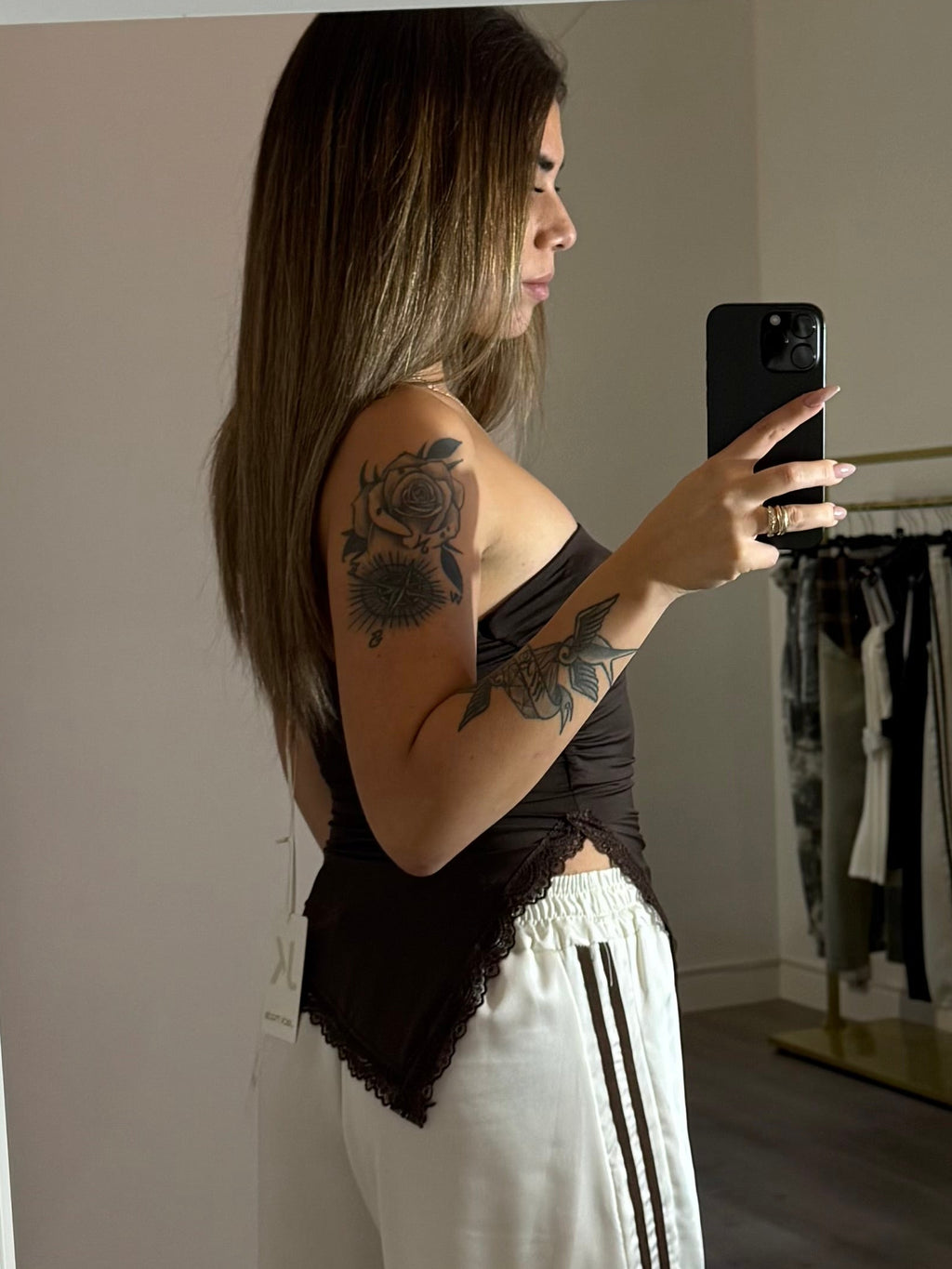 Top Jolie