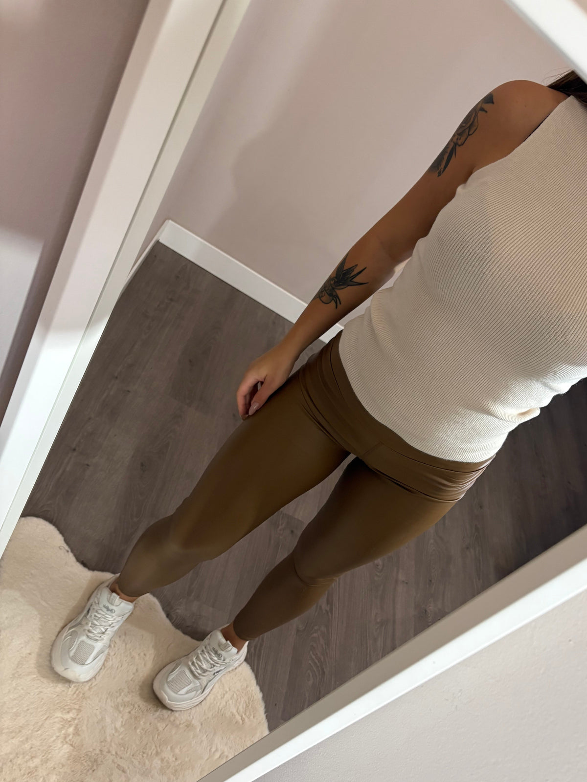 Leggings effetto pelle