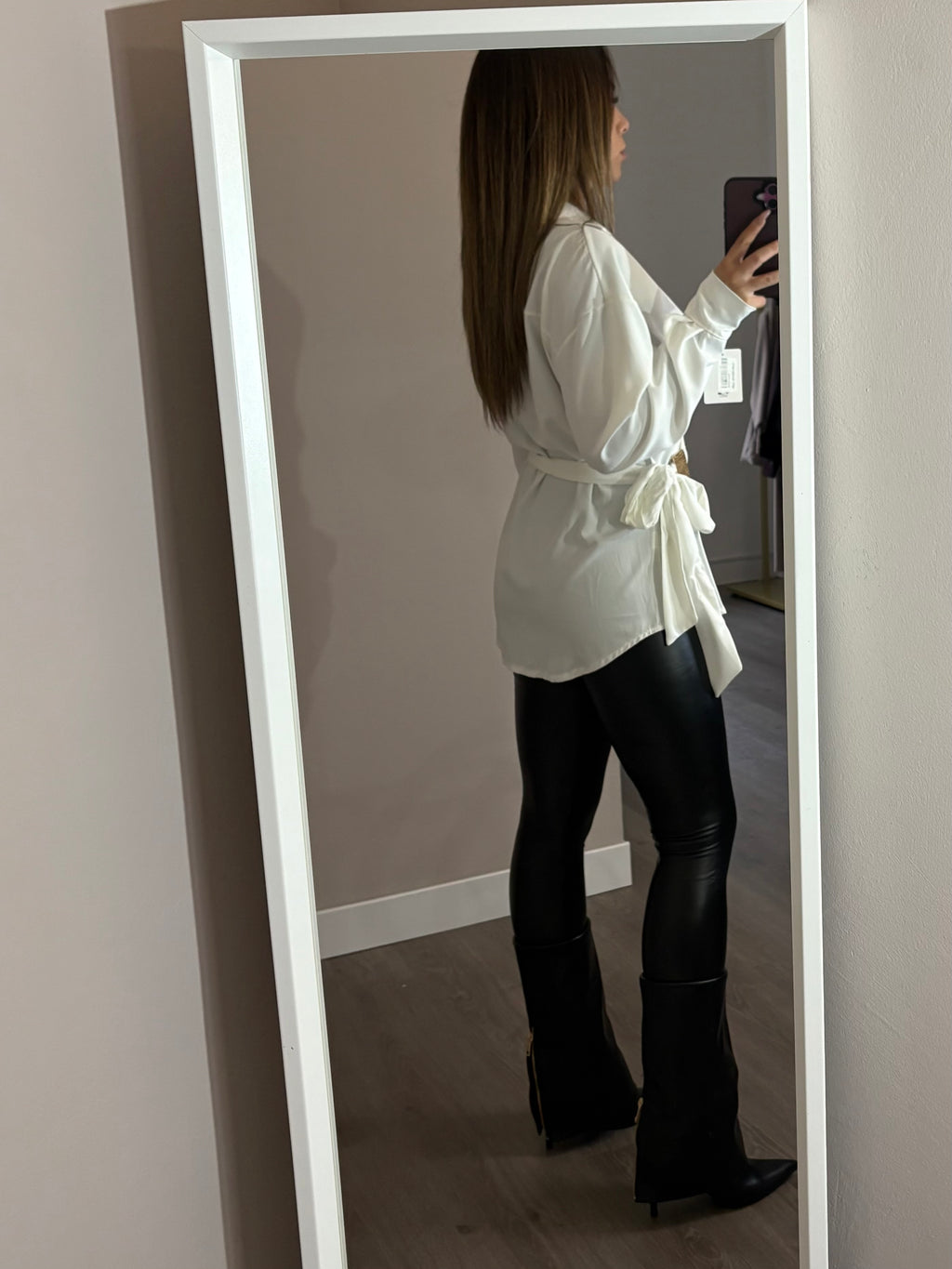 Nikki Look