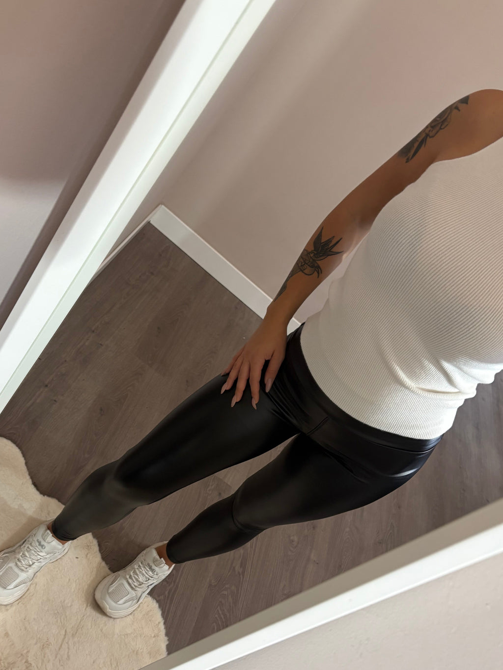 Leggings effetto pelle